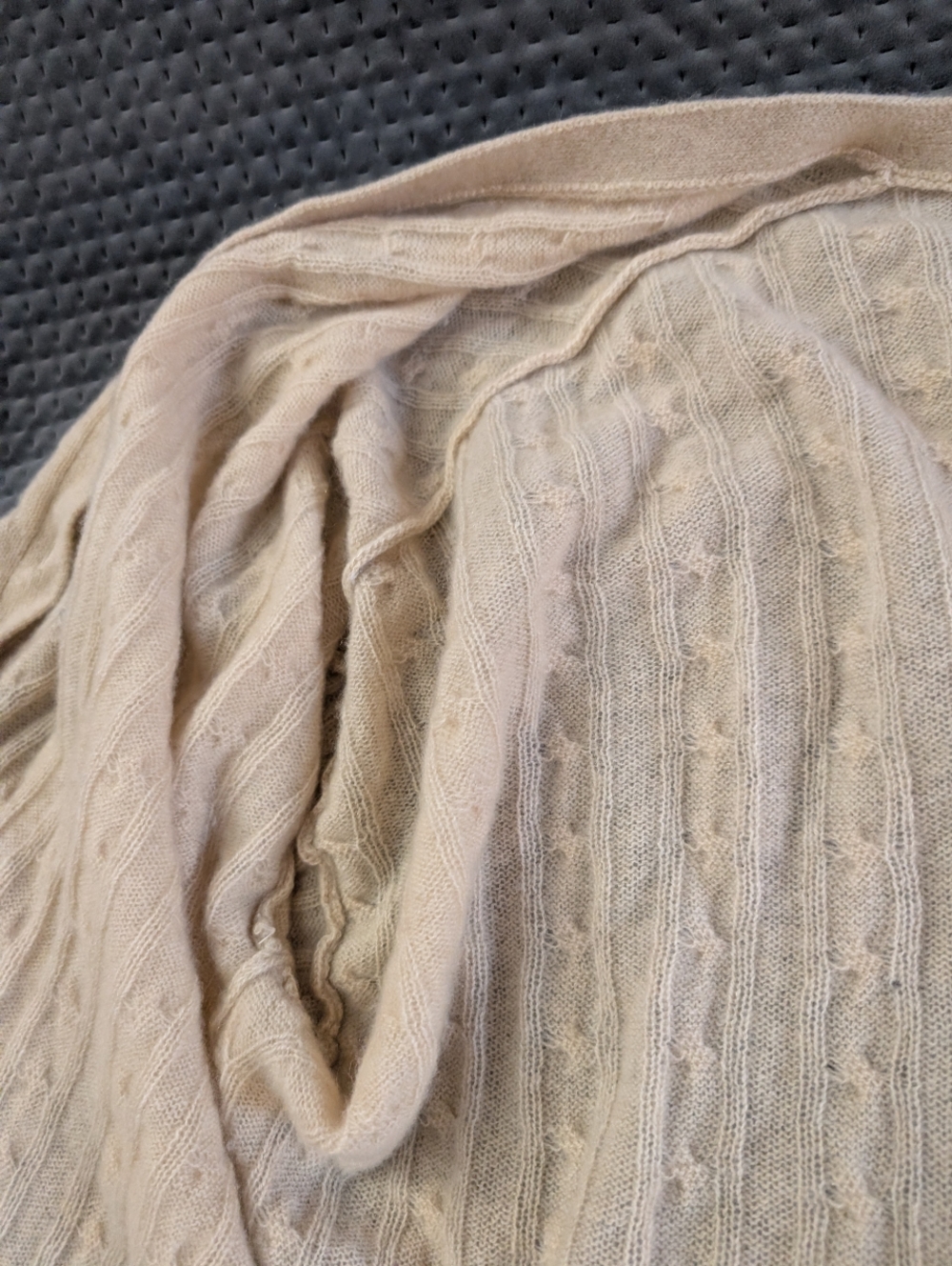 Reformation Cashmere Cardigan - Picture 16 of 16